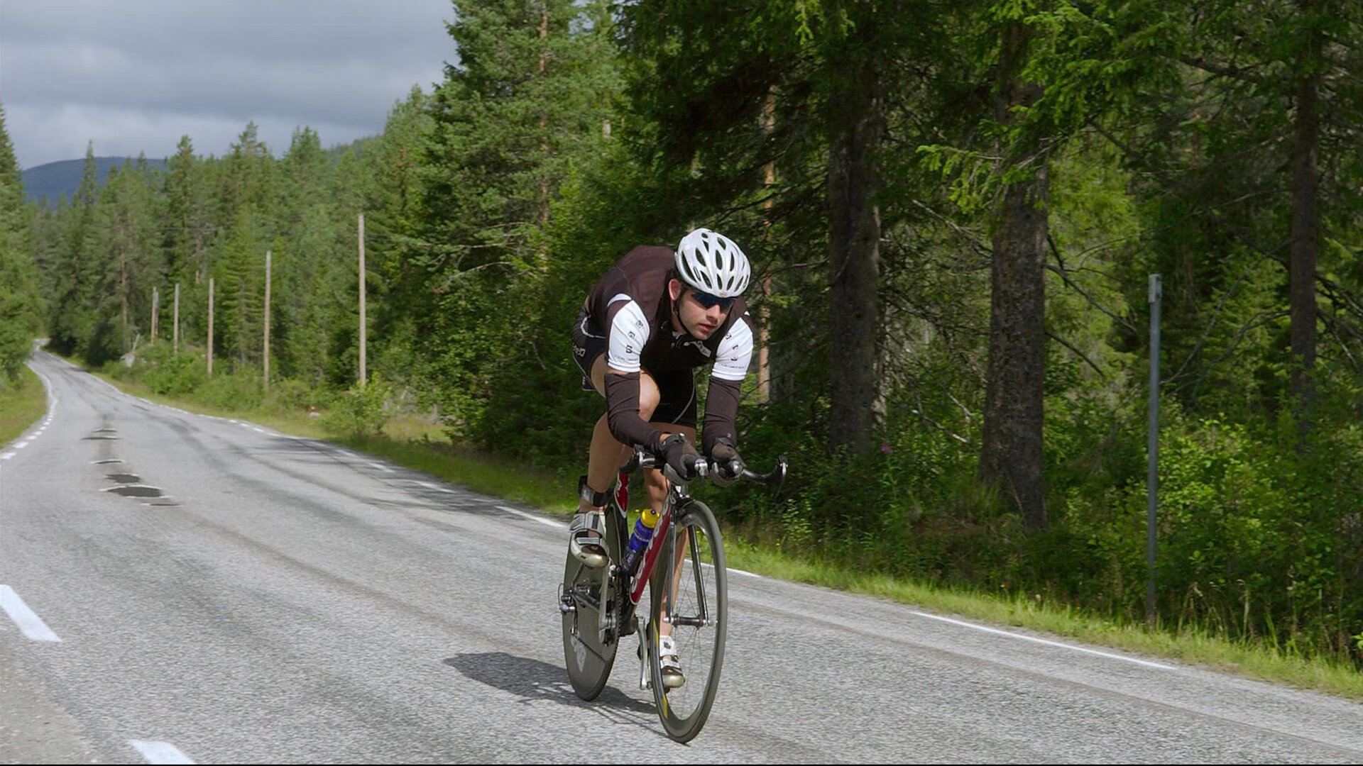 爱游戏大厅官网-“未来车轮：新能源技术引爆新速度”，未来新能源车发展趋势